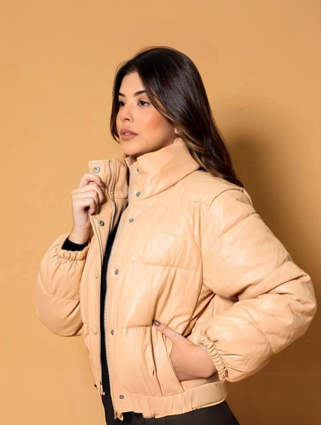 Jaqueta Feminina Bomber de Couro Stella Monroe