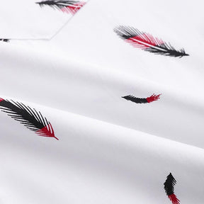 Camisa Manga Curta Estampada Crimson Plumes